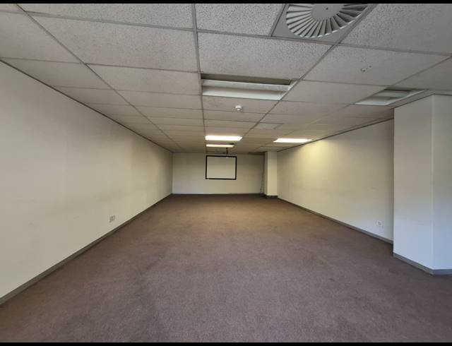 100M² OFFICE TO LET IN ROSEBANK